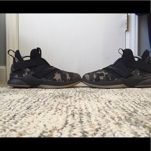 Lebron 12 soldier “camo”